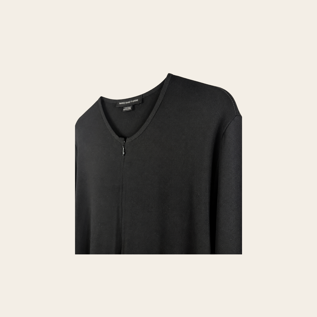 Marie Saint Pierre – Robe tunique noire à manches longues et finition en tulle – Taille 5 (L/XL)