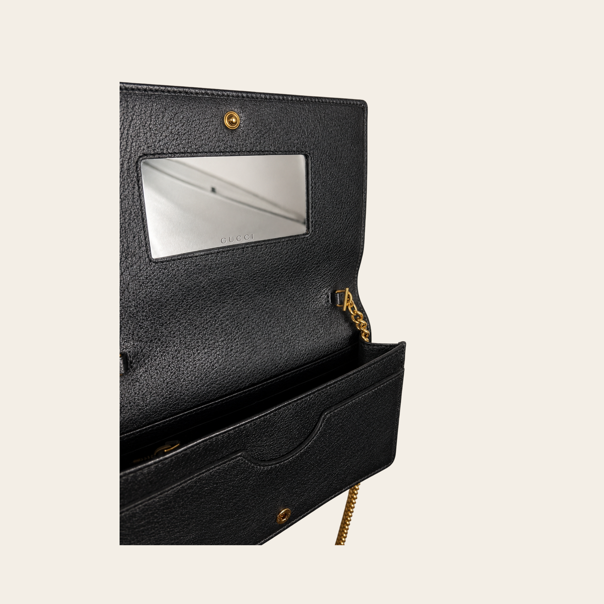 GUCCI — Broadway Crystal-Embellished Wallet on Chain en cuir noir
