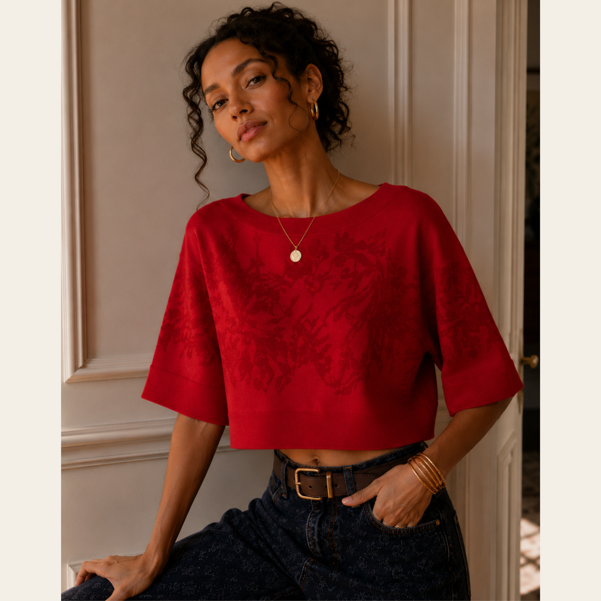 TIBI – Pull Texturé Floral Rouge Corail, Taille XS